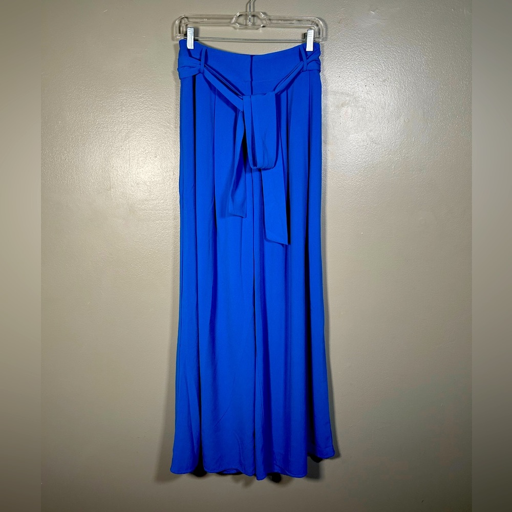 Wide leg pants